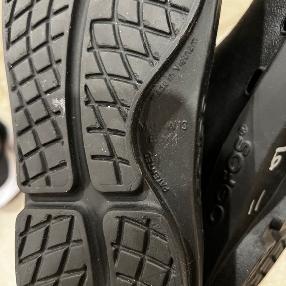 Oofos Men's OoCloog Slide Clogs | Black| US 11 - Picture 2 of 2